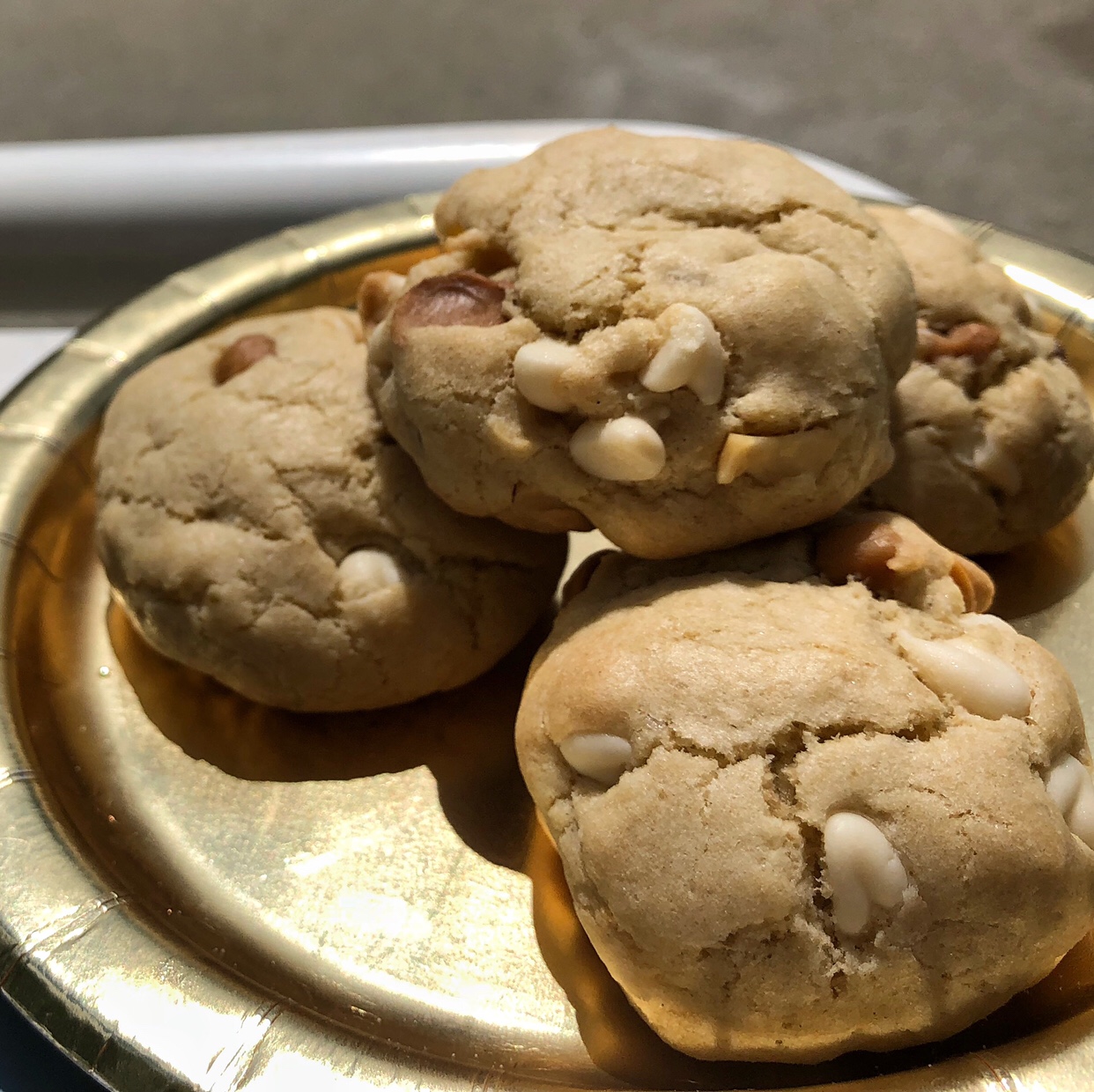 Chi Chi White Chocolate, Macadamia Nut and Pineapple Cookies